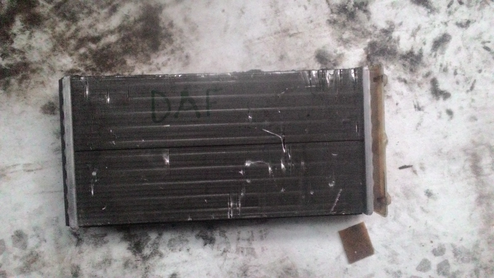 Радиатор отопителя Daf Xf95