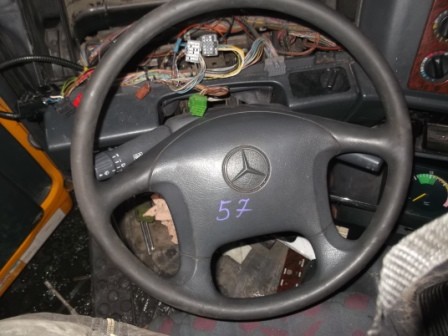 Рулевое колесо Mercedes-Benz Actros MP1 OM501 2002