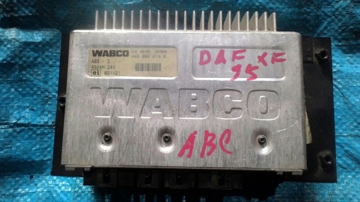 Блок управления abs Daf Xf95 2002
