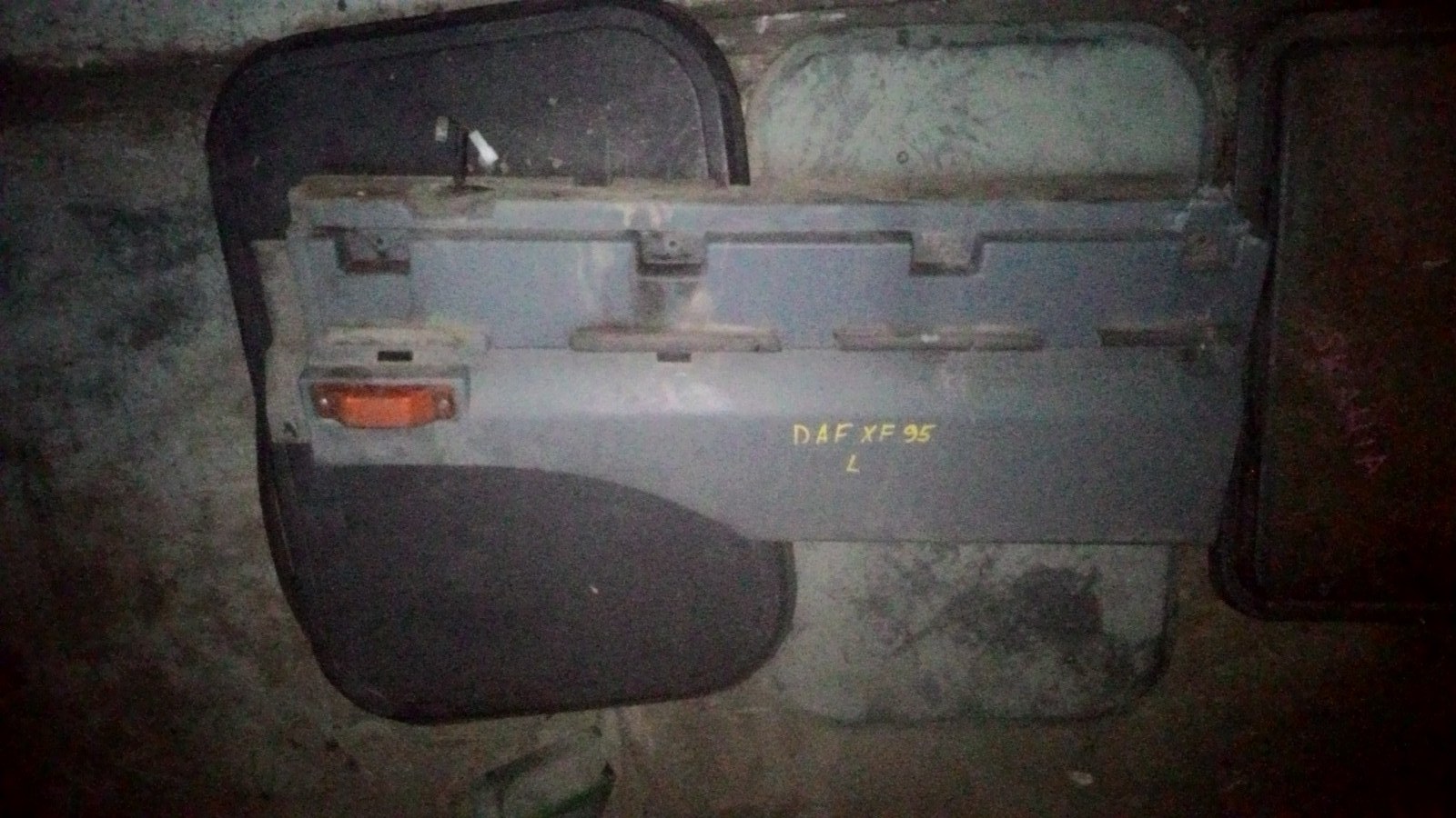 Накладка на крыло Daf 95 Xf