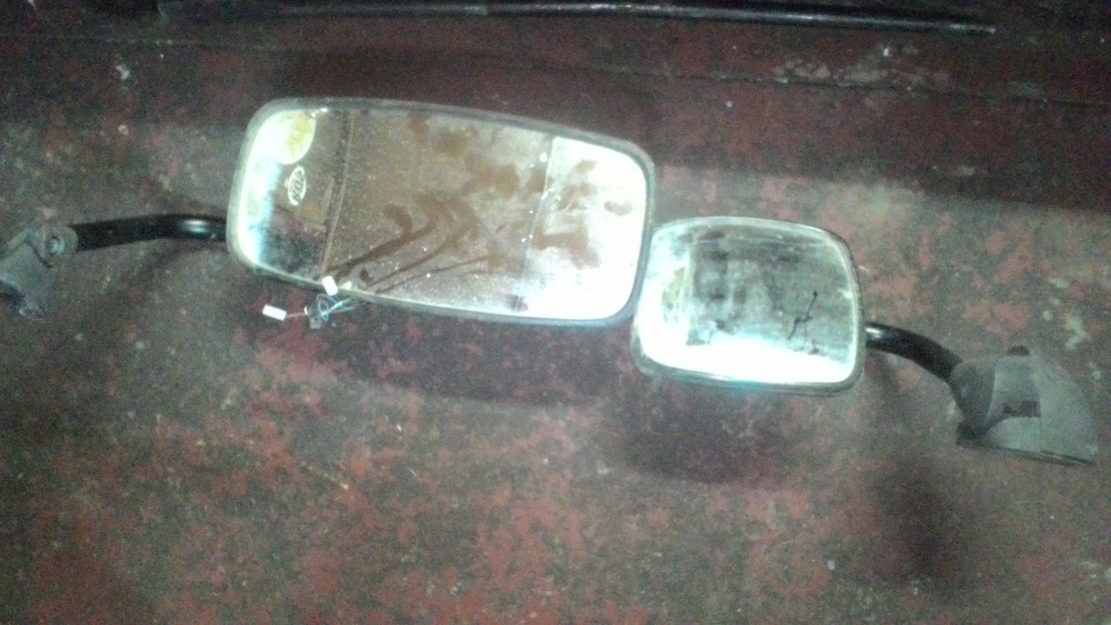 Кронштейн зеркала Mercedes-Benz Actros