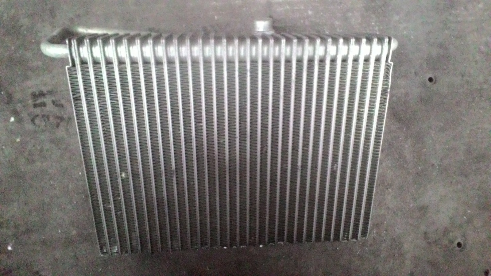 Радиатор кондиционера Volvo Fh12