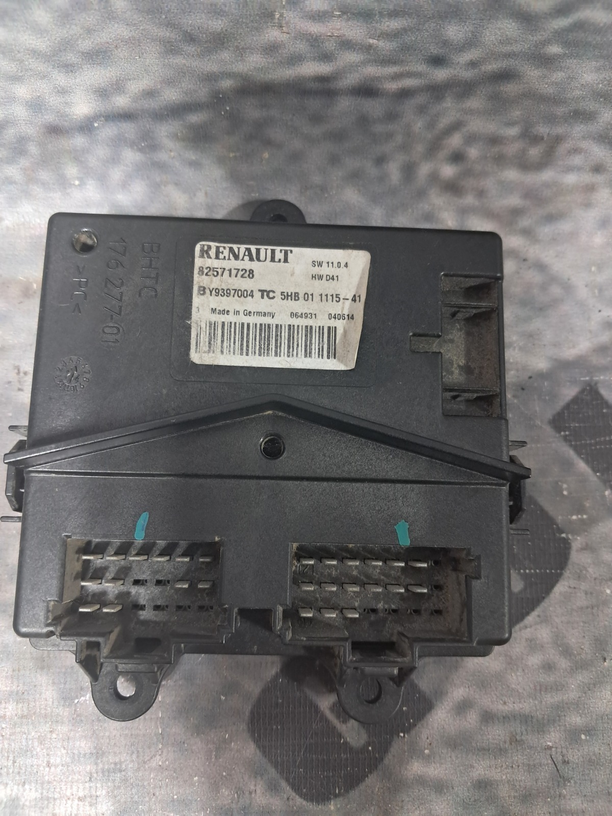 Блок управления отопителем RENAULT T-Series (б/у) Блок управления отопителем RENAULT T-Series (б/у)