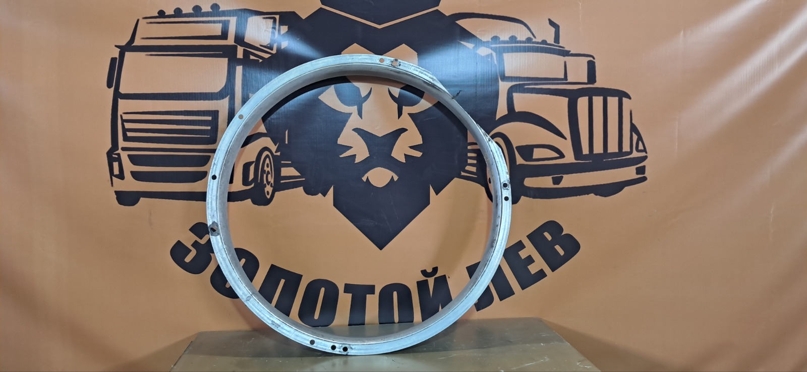 Кожух вентилятора VOLVO FH FH2 D13A440 2007 (б/у)