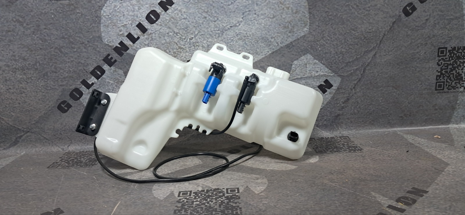 Бачок омывателя лобового RENAULT T-Series