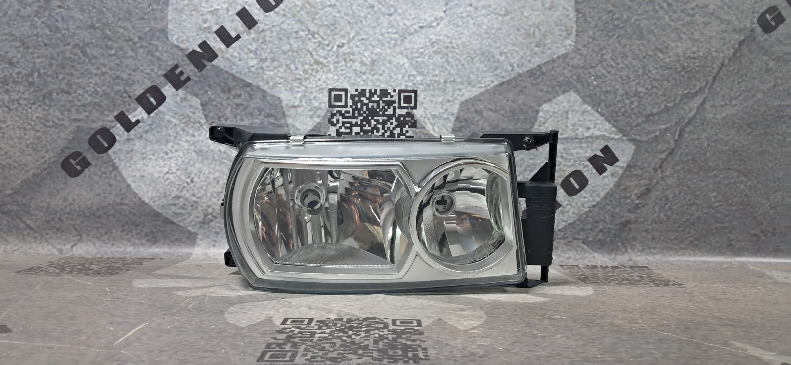 Фара Scania 5-Series правая