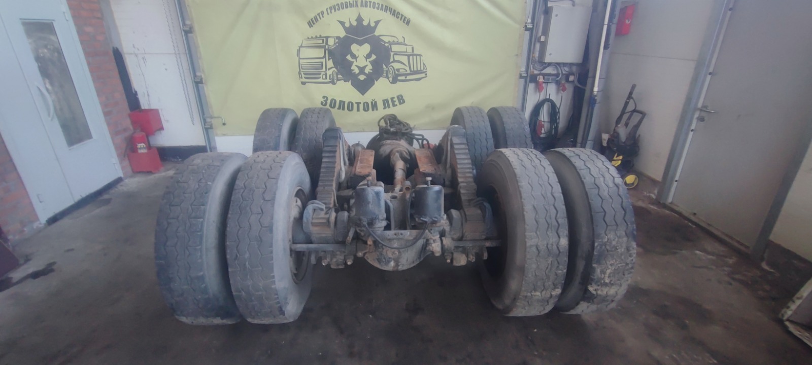 Задняя тележка MAN F2000 D2866 LF20 2000 (б/у)