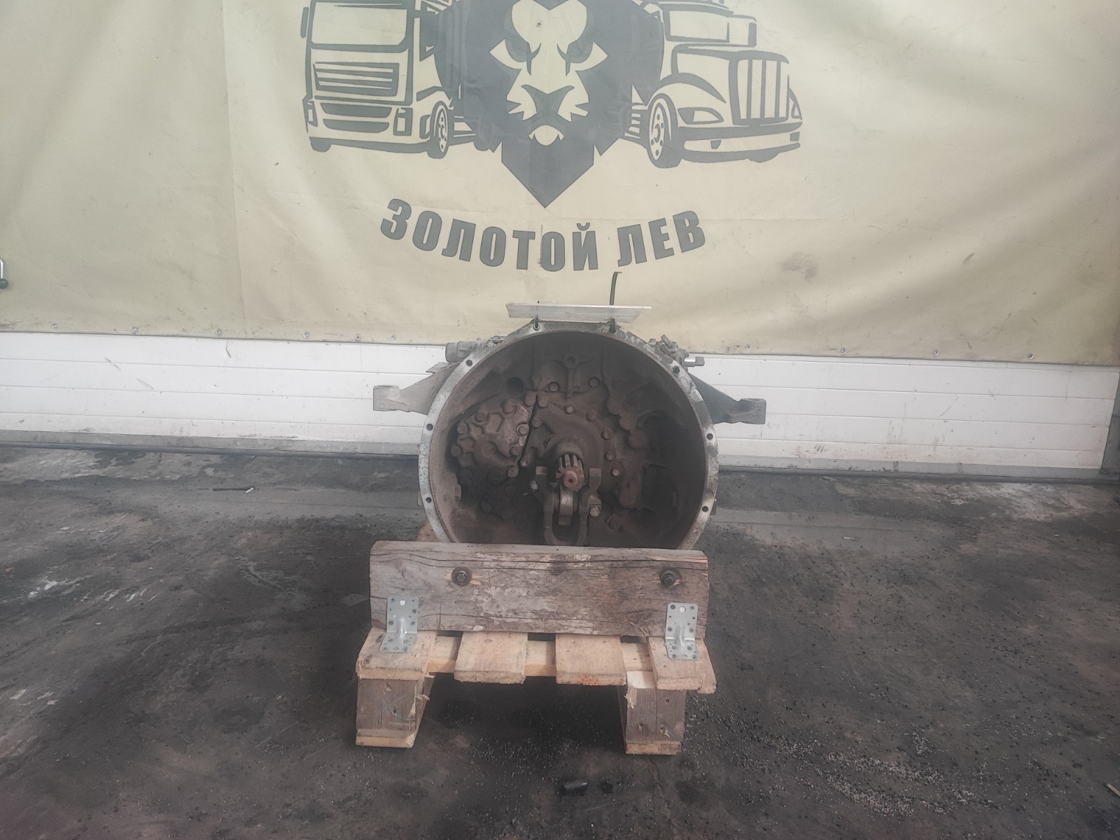 МКПП KAMAZ 5490 S5 OM457LA 2017 (б/у)