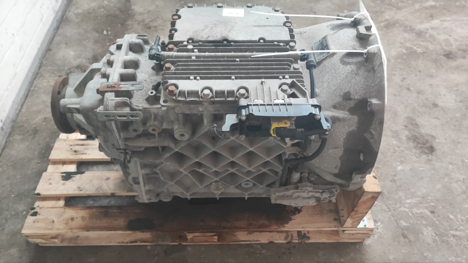 АКПП RENAULT T-Series D11K430 2015 (б/у)