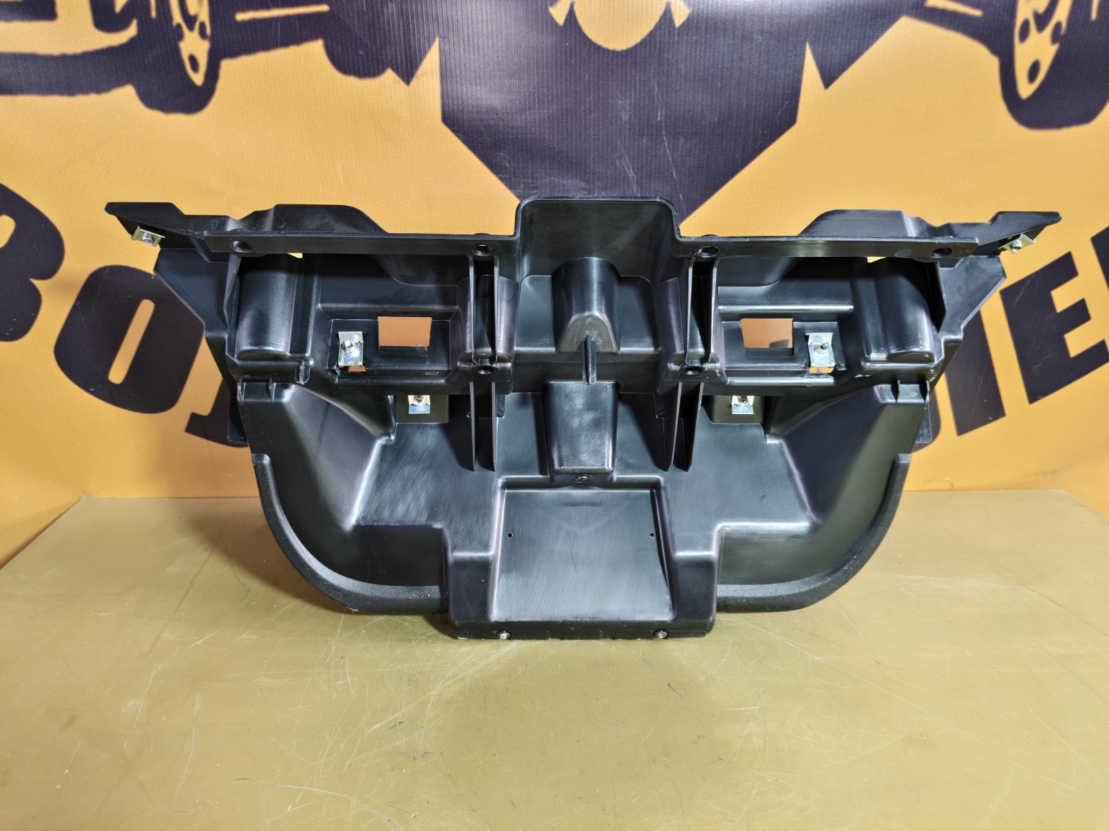Накладка на торпедо DAF XF106 MX13 460 2014 (б/у)