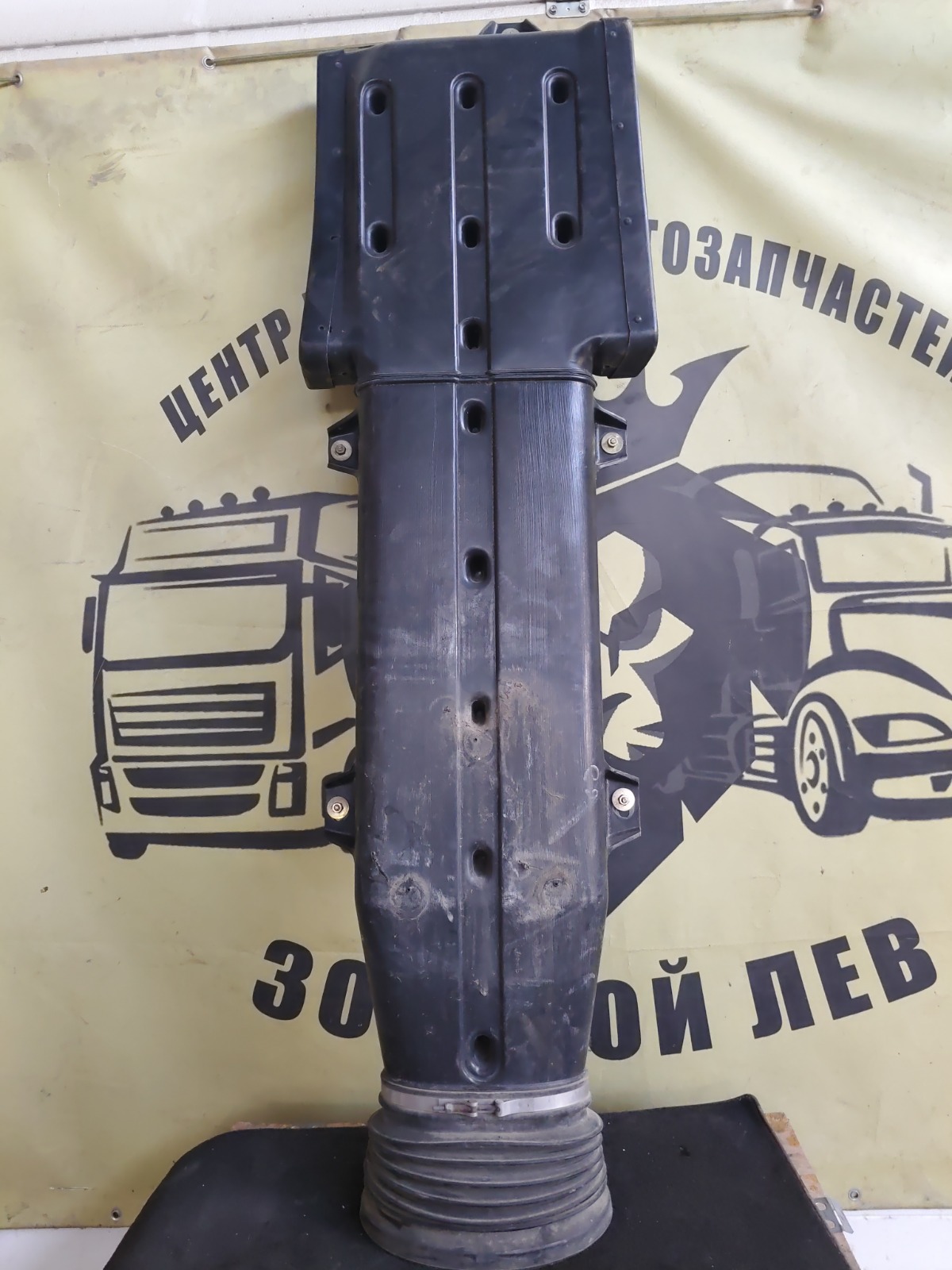 Воздухозаборник DAF XF105 SUPER SPACE CAB MX EURO-5 2011 (б/у)
