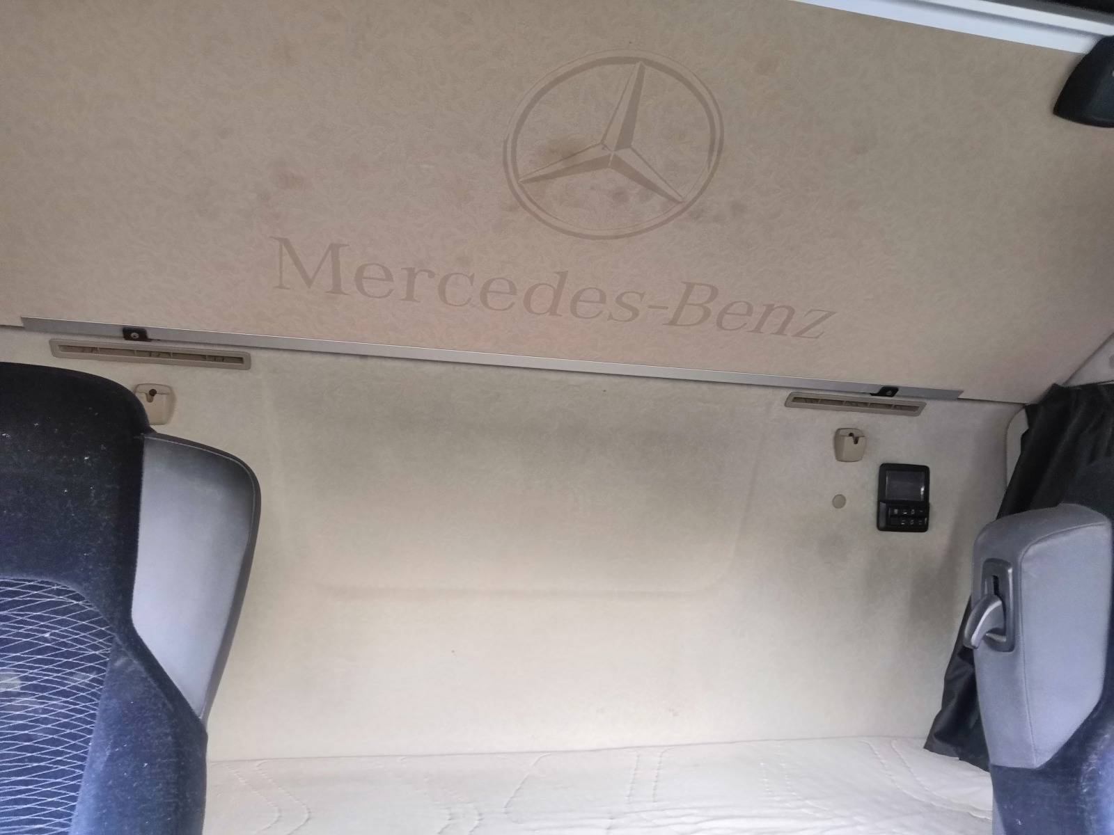 Автомобиль Mercedes-Benz Actros MP4 OM471LA 2012 года в разбор