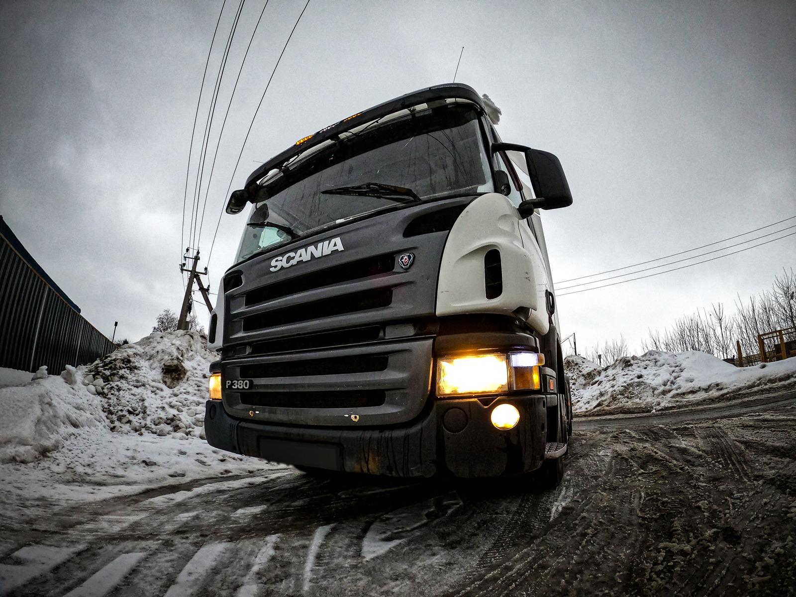 Автомобиль SCANIA 5-Series P-SERIES DC1224 380HP 2010 года