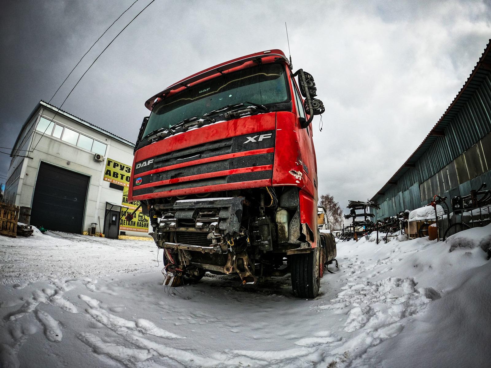 Автомобиль DAF XF105 MX13 410 2008 года