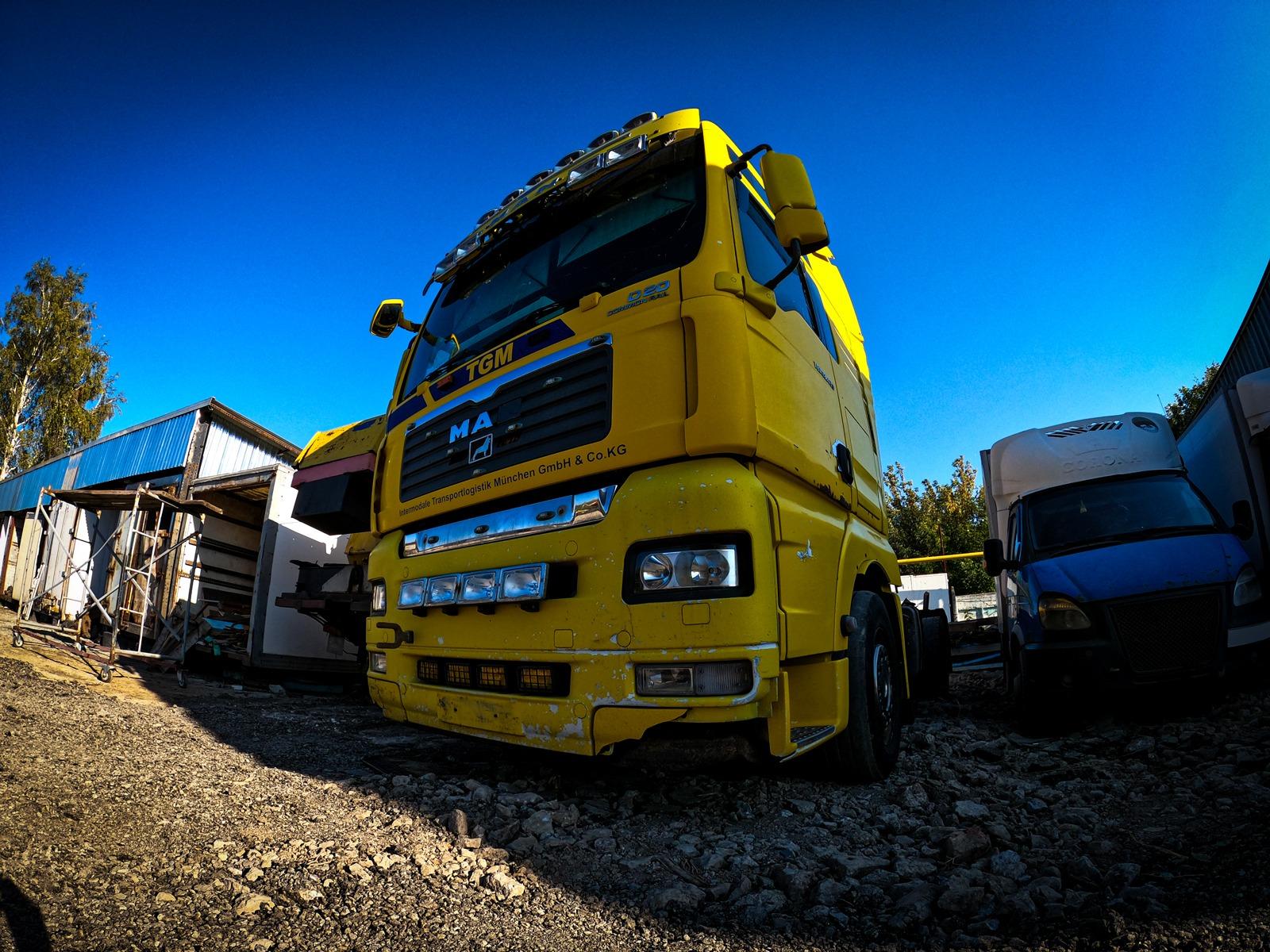 Автомобиль MAN TGA D2066 2006 года